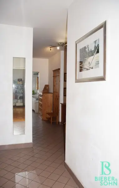 Blick von Zimmer 3/Vorraum