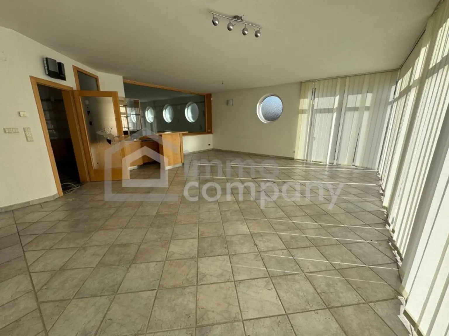 Großzügige Wohnhaus in Zeltweg – 299 m² Wohnfläche, eigener Wellnessbereich, Pool & vielfältige Nutzungsmöglichkeiten