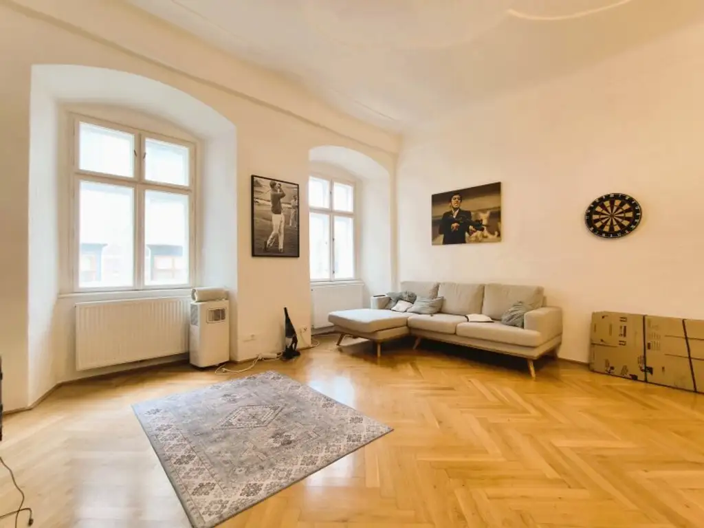 Erleben Sie Kremser Altstadt hautnah - Stilvolle 2-Zimmer-Wohnung mit Altbaucharme in Toplage - Unbefristet anmieten