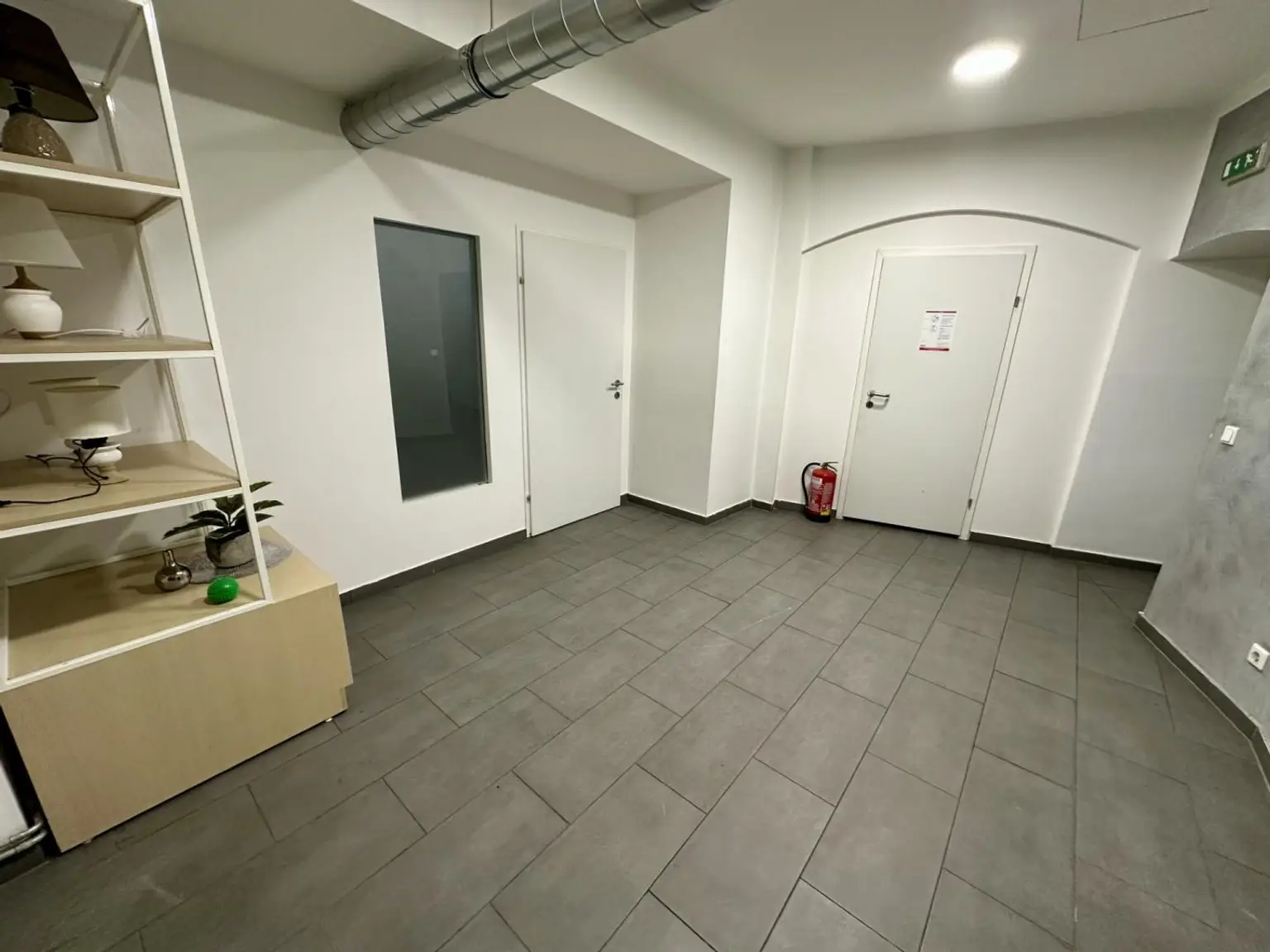 Attraktives Imbisslokal in der Schönbrunner Straße zu mieten!