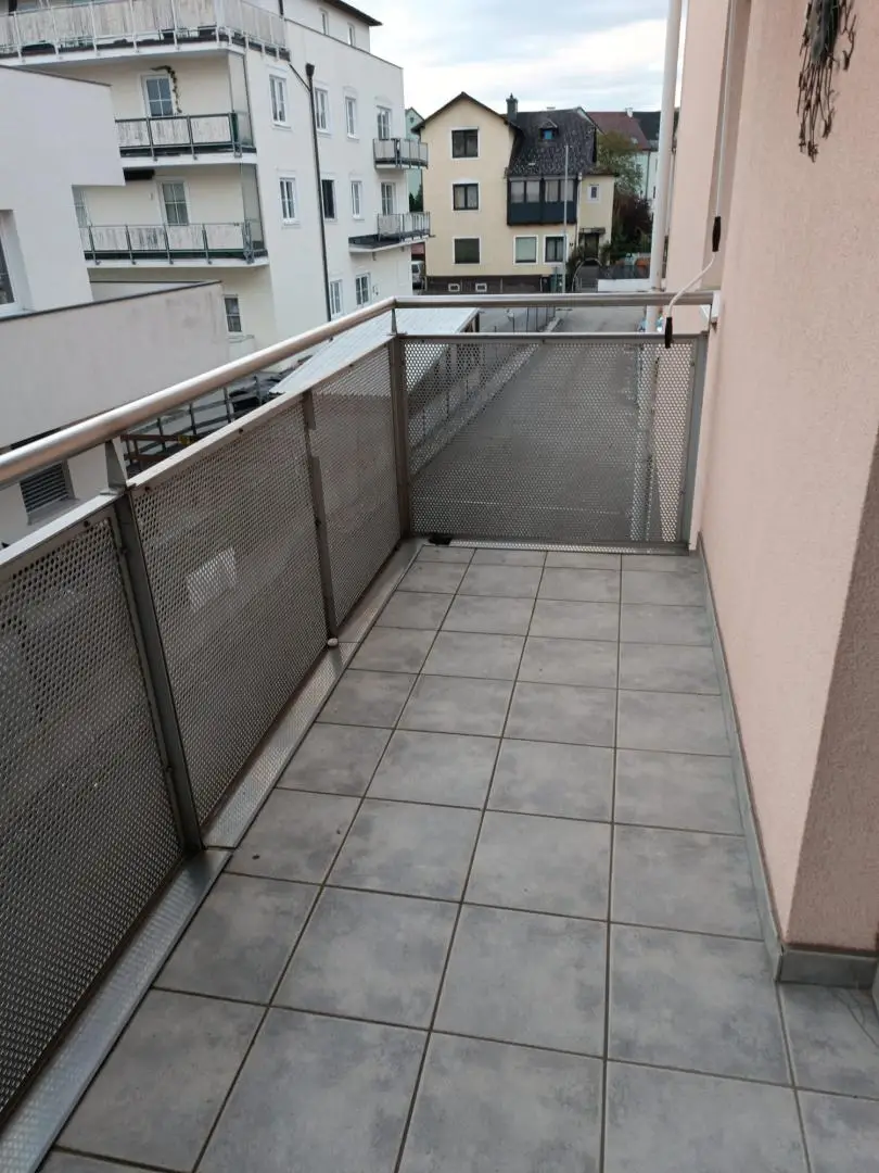 Moderne Eigentumswohnung ausgezeichneter Lage – ideal für alle, die zentral wohnen und höchsten Komfort genießen möchten.
