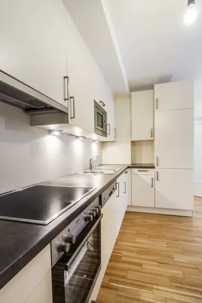 **Hofseitiger Balkon** Modernes Wohnen in ruhiger Lage
