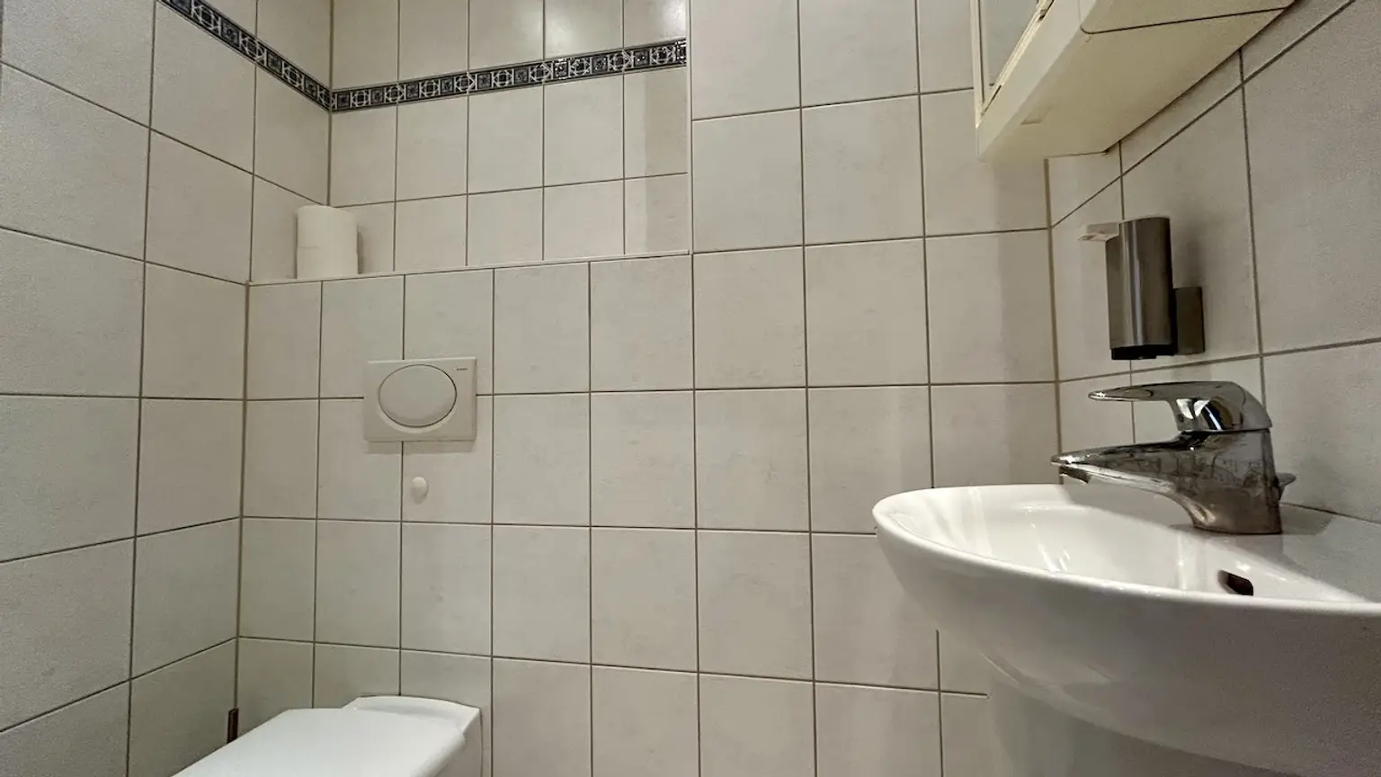 WC EG