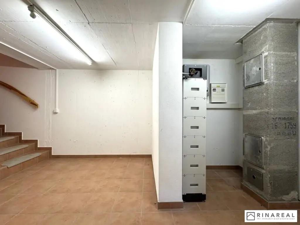 MOLLRAM - Einfamilienhaus mit ca. 1.268 m² Eigengrund | Baujahr 2009 | Sauna & Whirlpool | Luftwärmepumpe, PV-Anlage, Klimaanlage uvm.