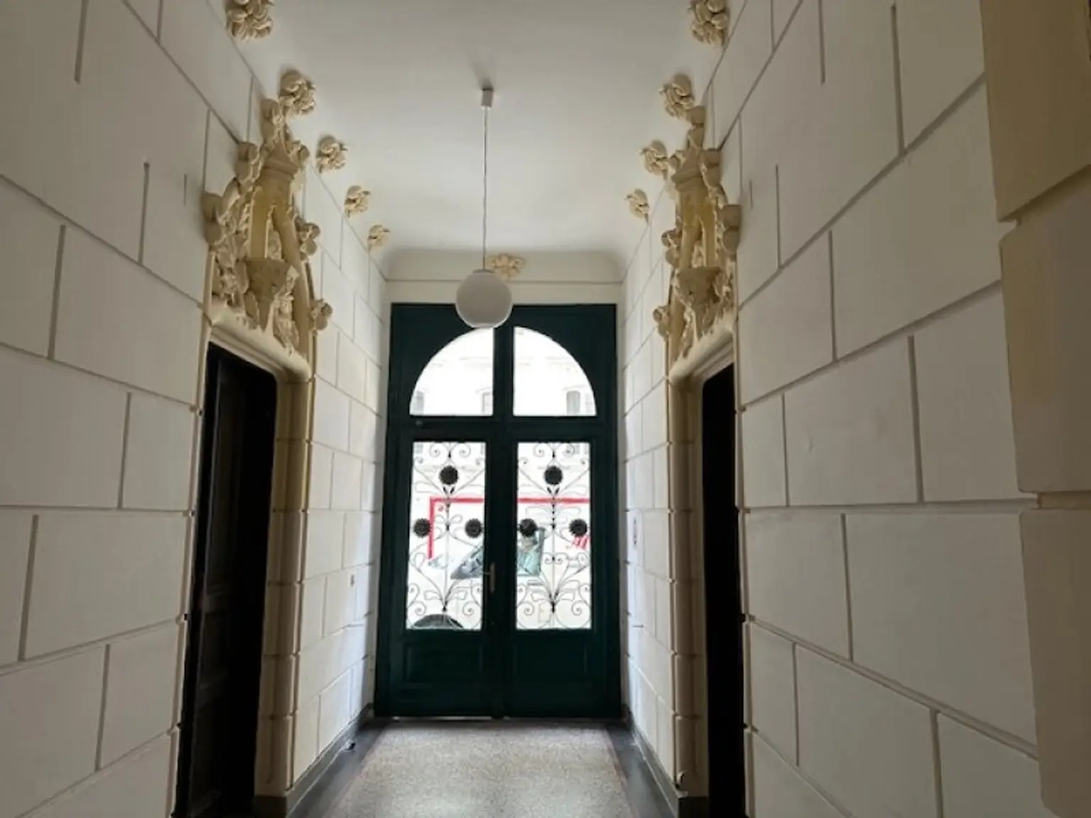 Traumhafte 4-Zimmer-Wohnung im 7. Bezirk