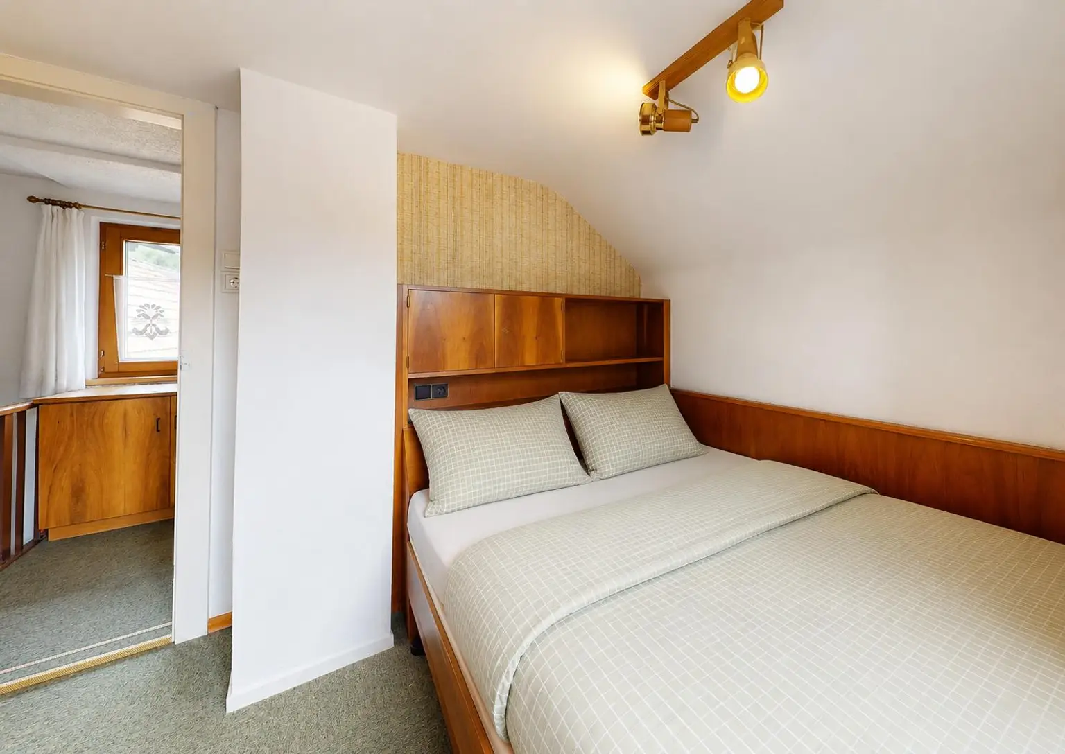 Landeck - Haus - DG Zimmer IV-