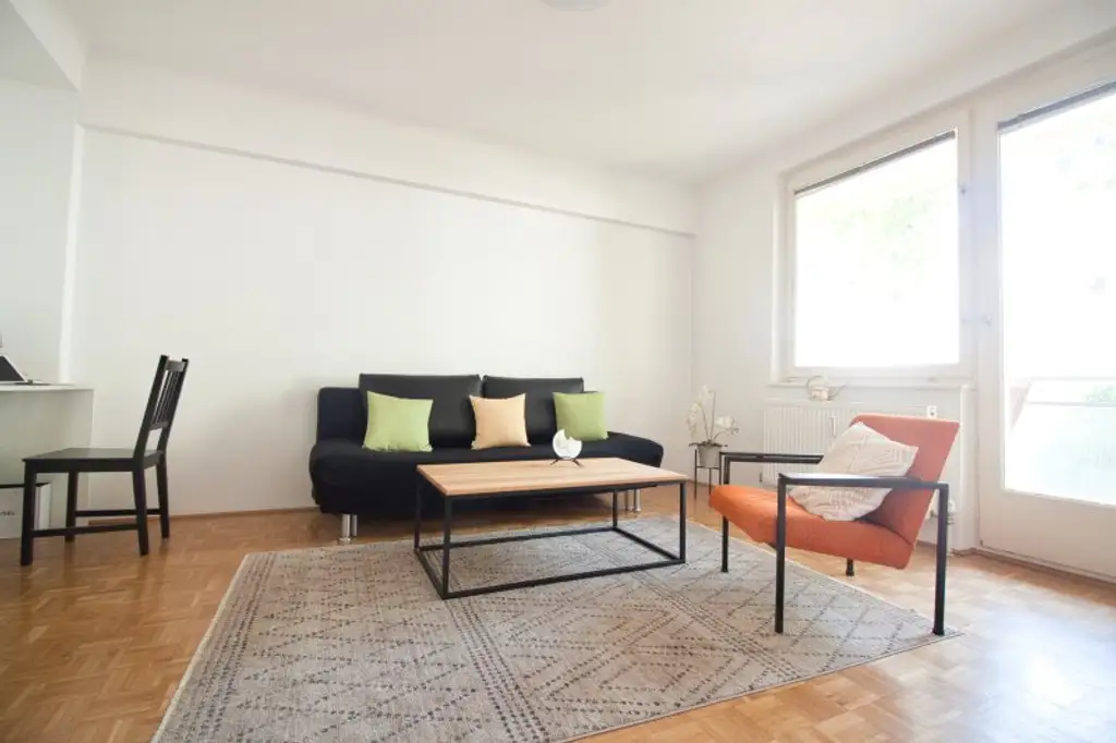 VOLLMÖBLIERT | Loggia mit Grünblick | EUR 1.200,-- inkl. Heizung | TOP Lage Nähe U4 Hietzing
