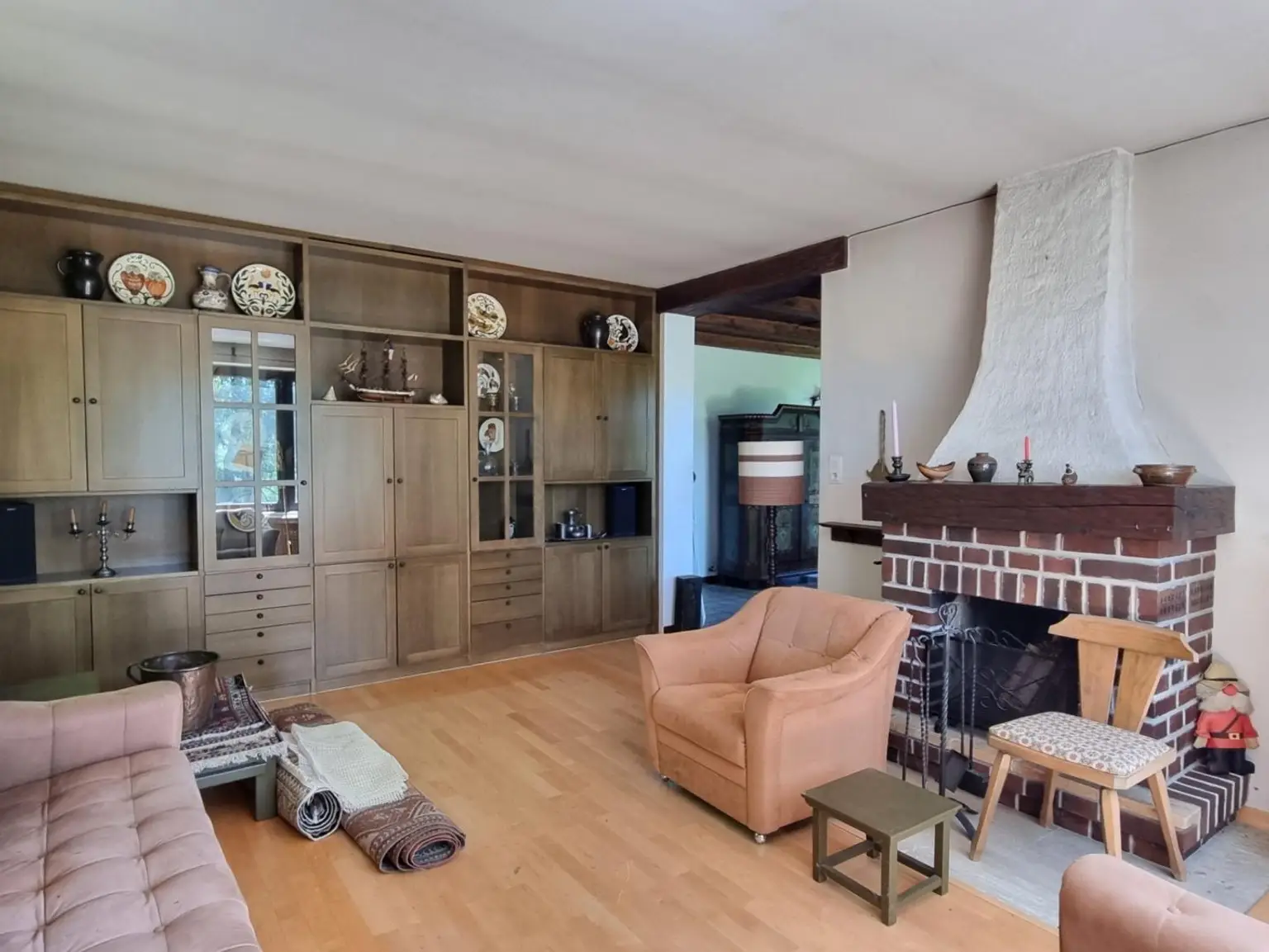 TRAUMHAFT SCHÖNES GRUNDSTÜCK MIT RENOVIERUNGSBEDÜRFTIGEM HAUS