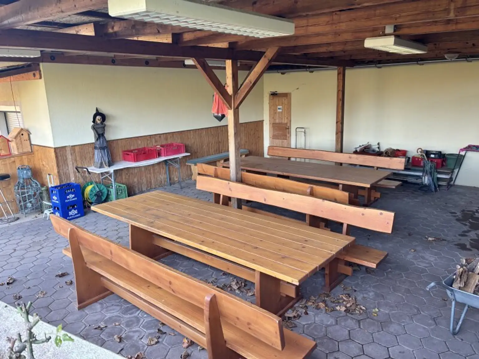 ** LEGENDE IN DER WEINIDYLLE ** D. Ehrensdorf !! Gepflegtes Haus mit ca. 245 m2 Nfl. in gediegener Ortsrandlage - Hauptwohnsitz möglich !!