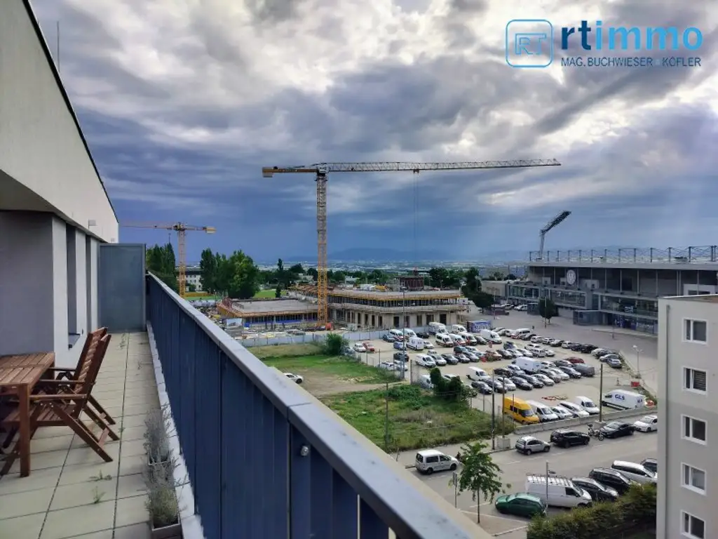Einzigartiges Penthouse mit Traumterrasse, Fernblick und Klimaanlage