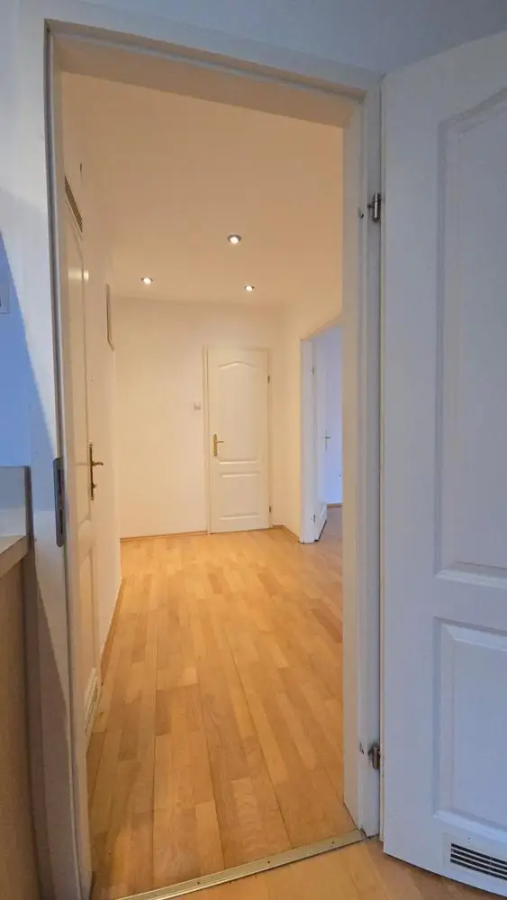 Blick Vorzimmer von Küche