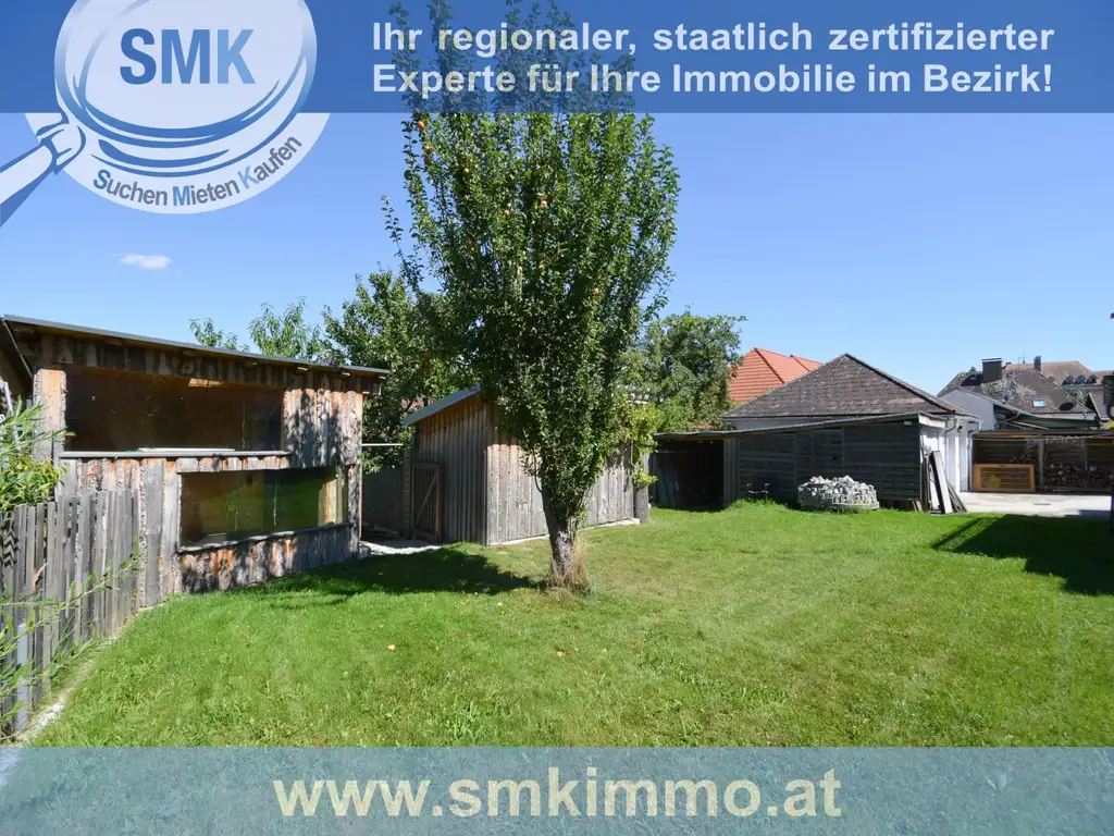 Urbanes Zweifamilienhaus mit exquisitem Garten voller Pfirsiche!