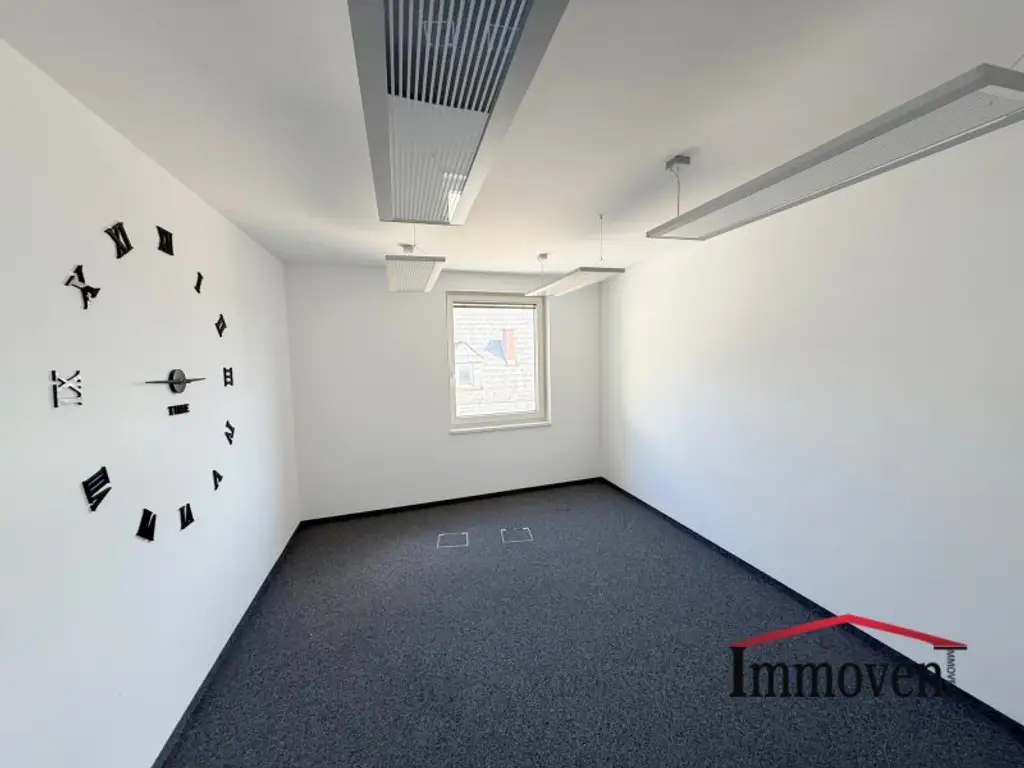 PROVISIONSFREI - Helles, großes Büro in Graz-Straßgang!