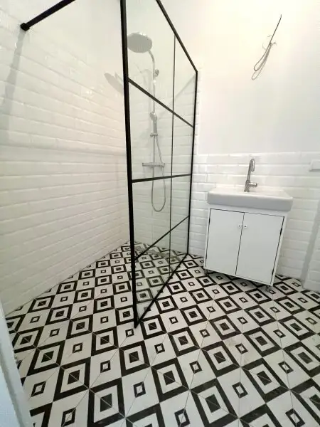 Top-Lage: 69m² Altbau-Wohnung, 2 Zimmer für 400.000 €