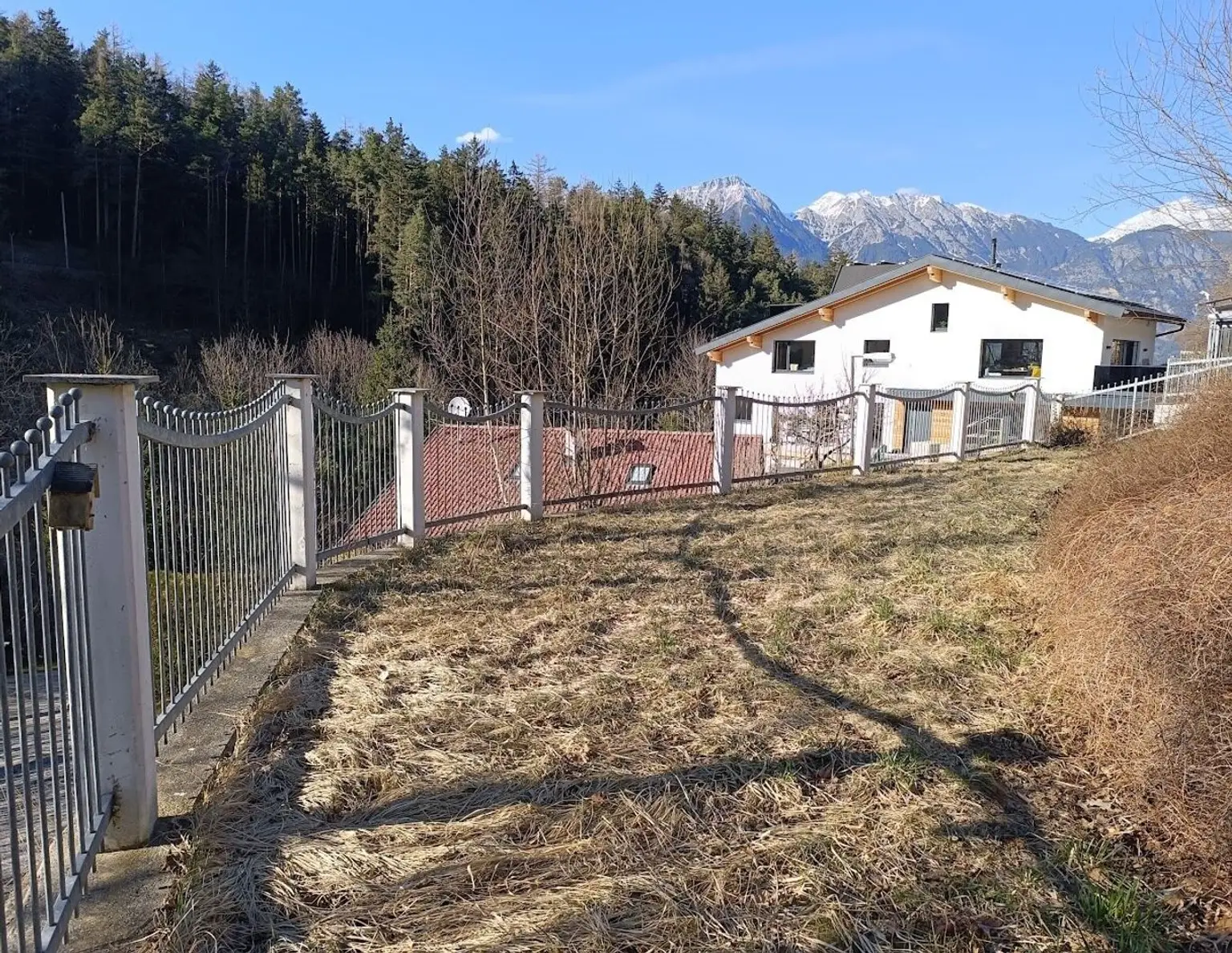 Unbebautes Grundstück in ruhiger, sonniger Lage in Aldrans, nützen Sie Ihre Chance.