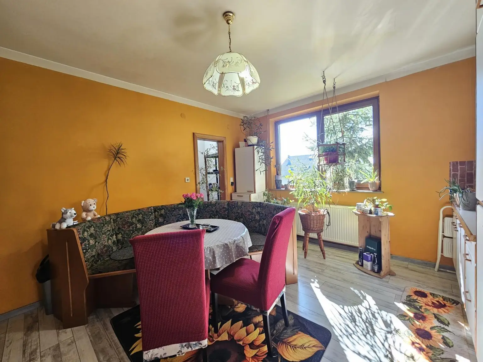 Küche mit Esszimmer