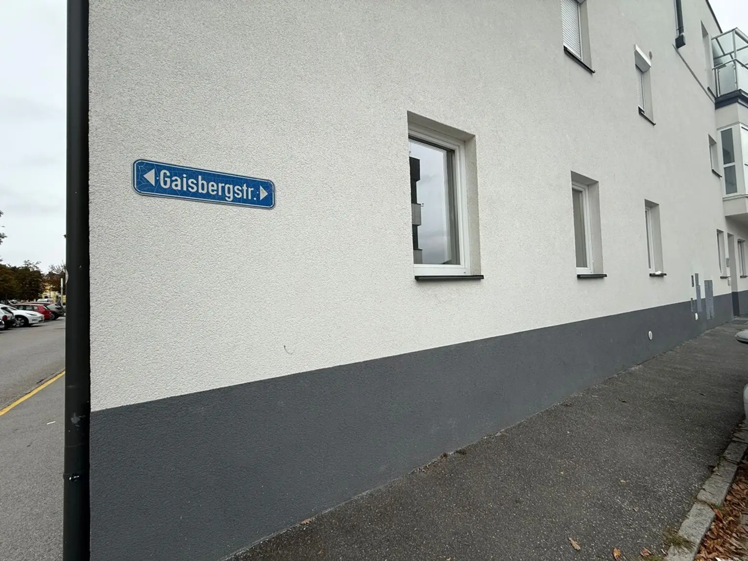 Gewerbefläche mit Charakter – modern, hell, zentral