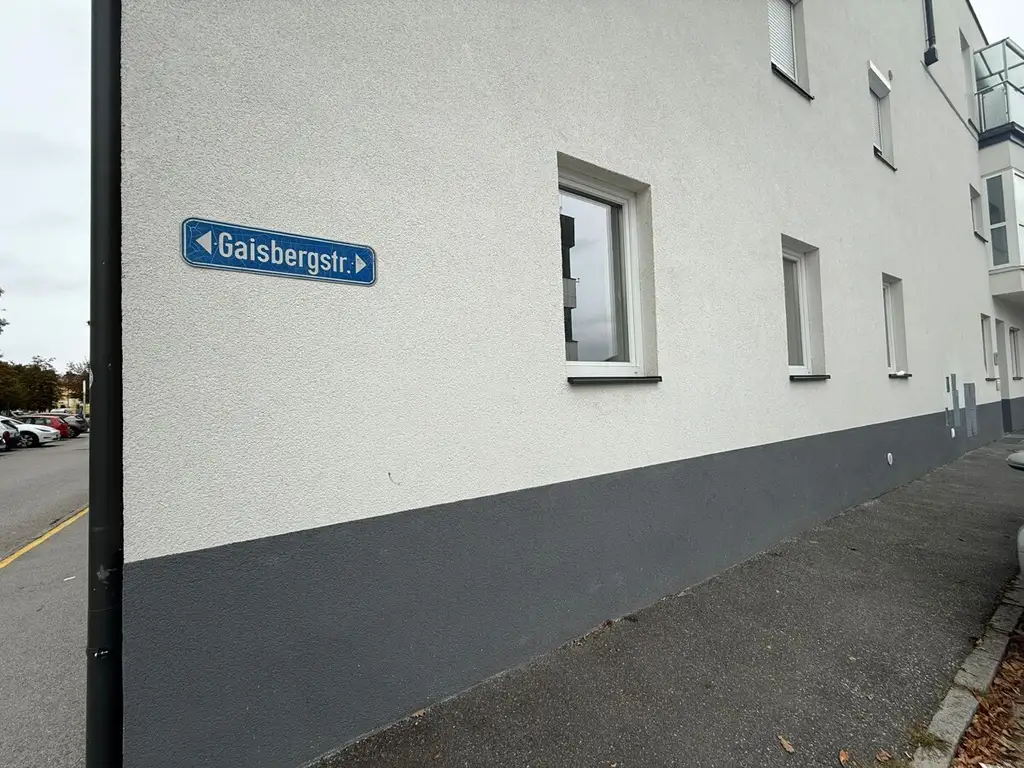 Gewerbefläche mit Charakter – modern, hell, zentral