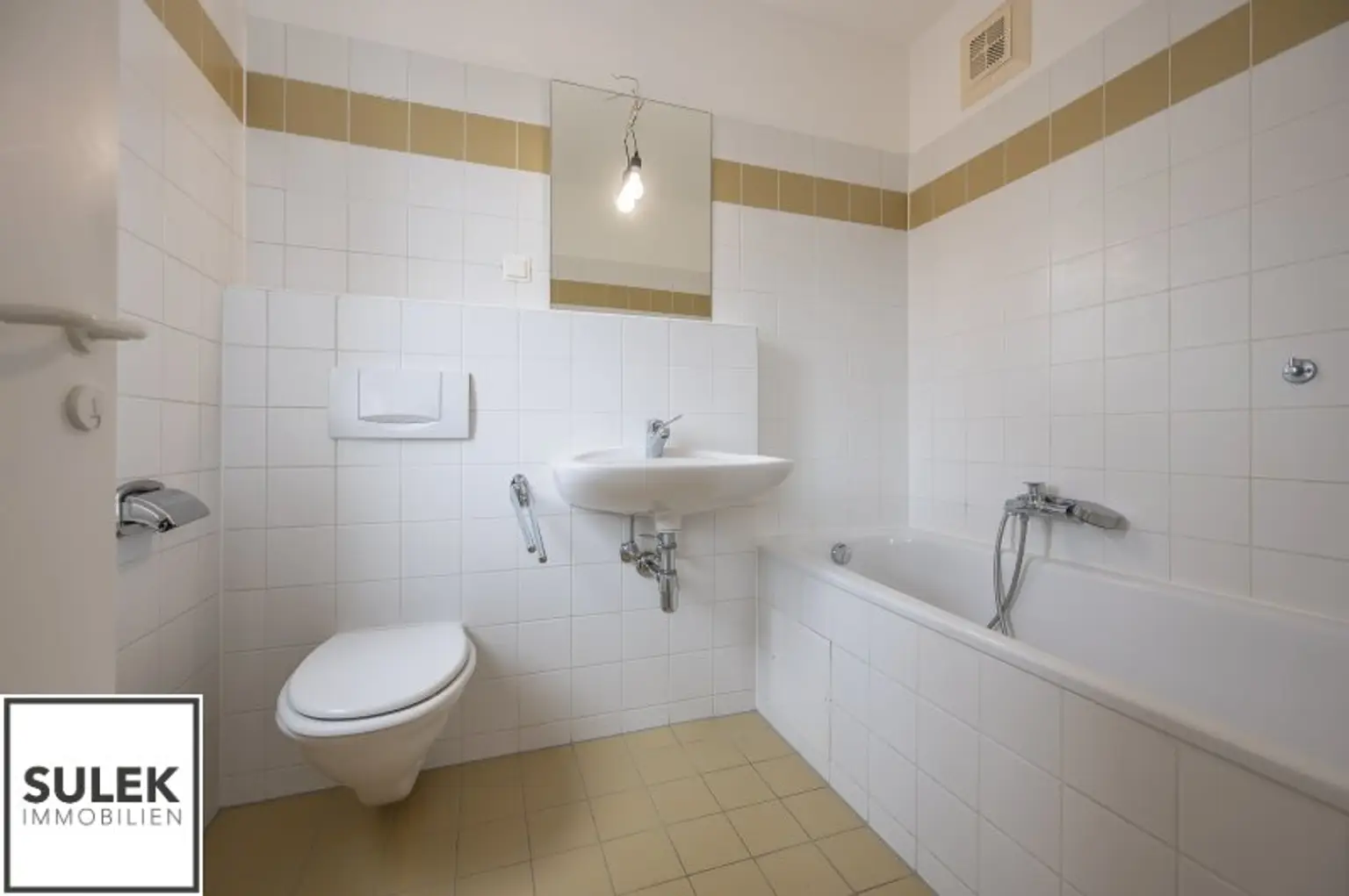 großzügige gut aufgeteilte 2 Zimmer Wohnung im 2.OG // Nähe Johann-Nepomuk-Vogl-Platz // ab sofort