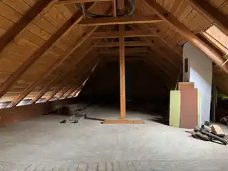 Dachboden Nebengebäu