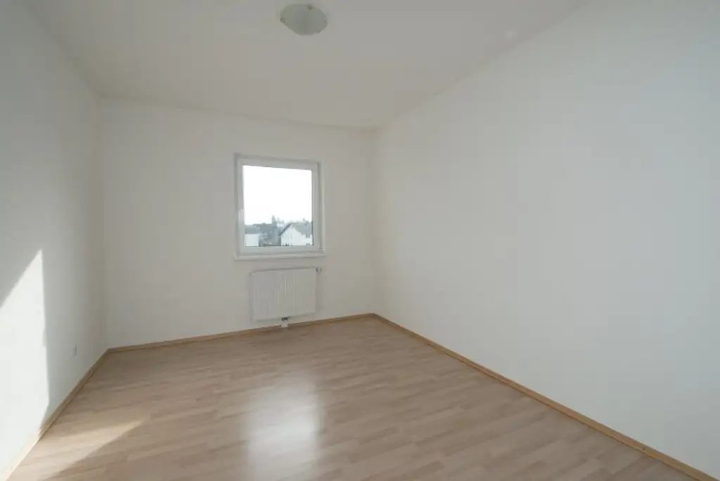 Mietwohnung (210) 51 m² mit Loggia und Balkon ca.9 m² Vermietung direkt vom Eigentümer keine Provision
