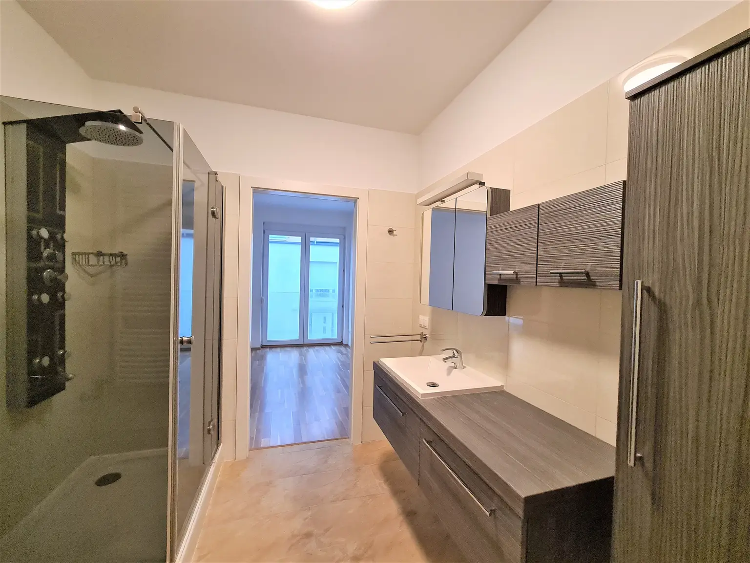 Modernes Wohnjuwel im Pielachtal: Exklusive Maisonette mit zwei Panoramaterrassen!