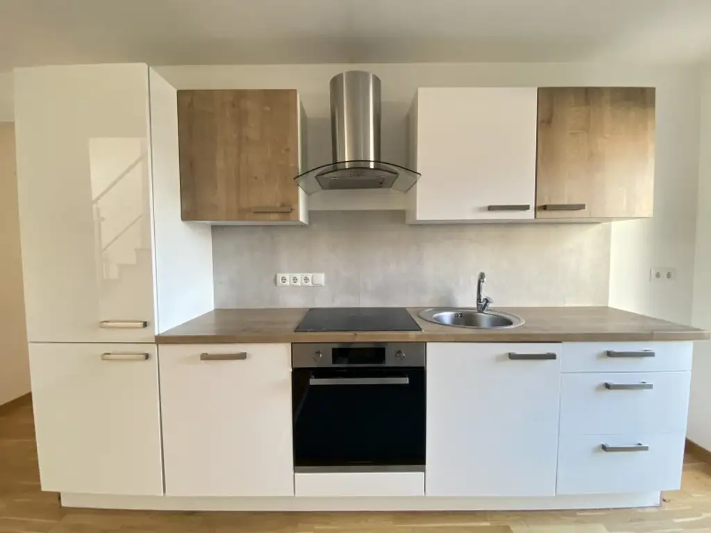 Großzügige Dachgeschosswohnung am Rennweg - Klimatisiert - 2 Terrassen
