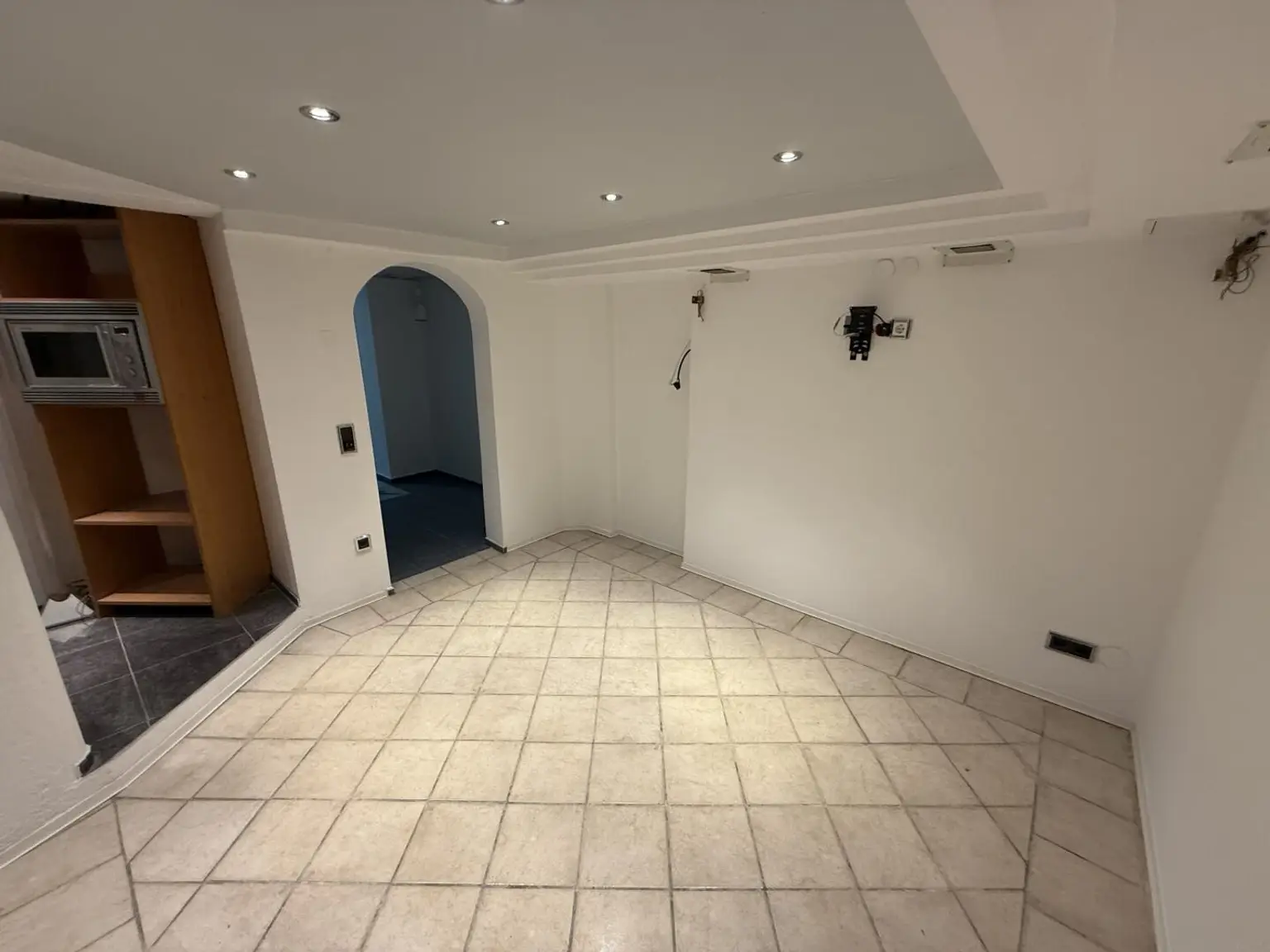 20251121_133607202_iOS