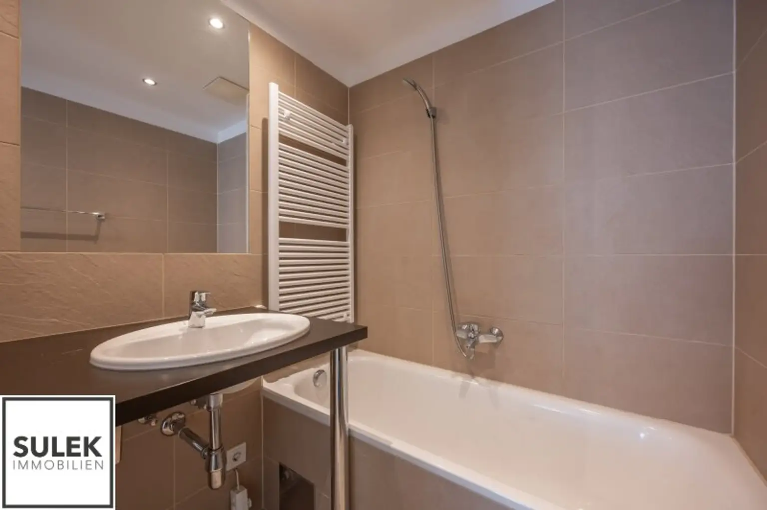 2 Zimmer Neubauwohnung in beliebter Lage (Zieglergasse 50) ab 1.2.2026 beziehbar!