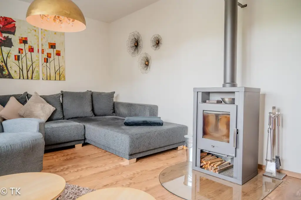 Energieeffizientes Ein-/Zweifamilienhaus in bester Lage