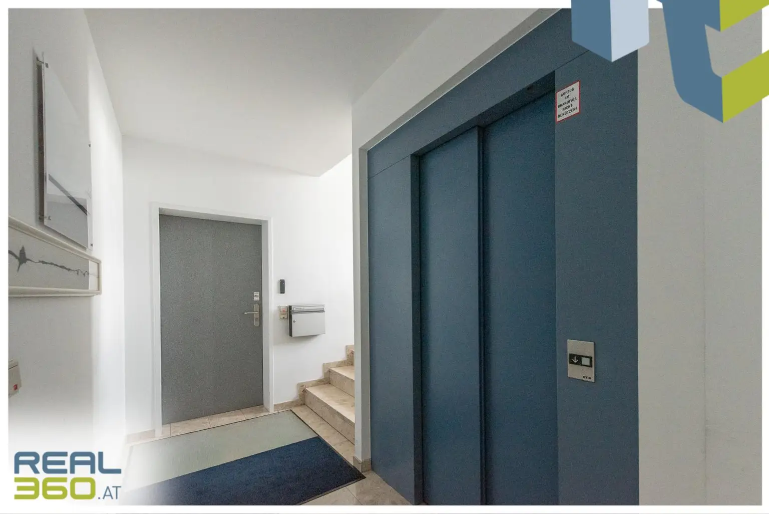 Stiegenhaus inkl. Lift