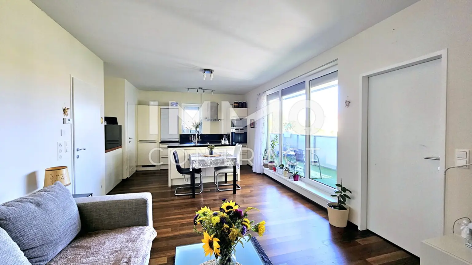 Jeden Tag Urlaubsfeeling: Exklusive 2-Zimmer-Wohnung mit großem Balkon & Seeblick