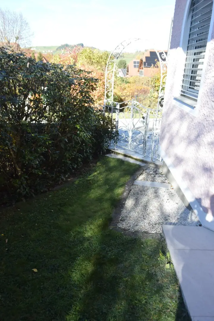 Schöner, sehr gepflegter Bungalow