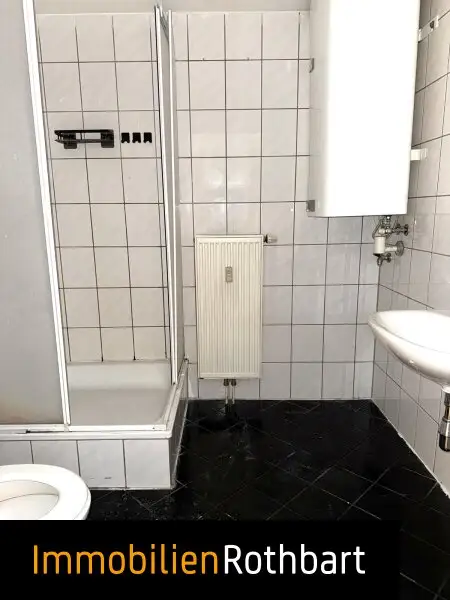 Helle 2,5-Zimmer-Wohnung in zentraler Lage!