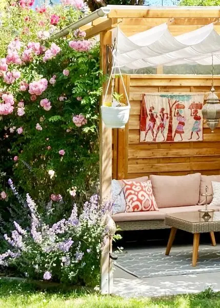 GARTENPARADIES MIT EINFAMILIENHAUS-FLAIR!