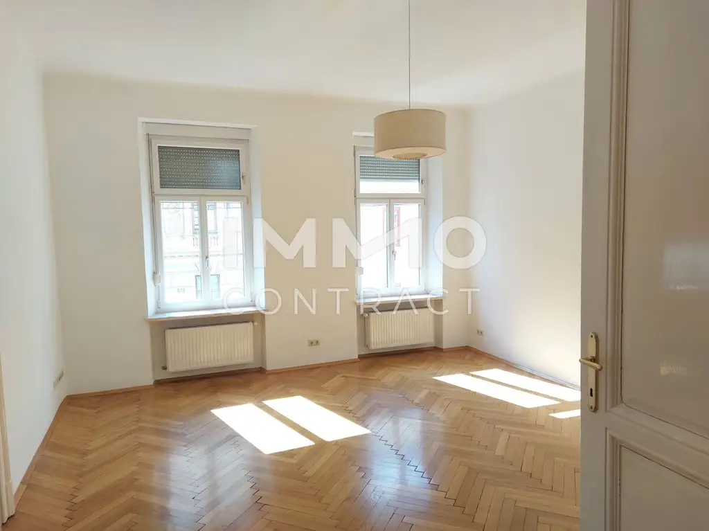 RARITÄT: STILVOLLE 3-ZIMMER ALTBAUWOHNUNG IN RUHIGER LAGE