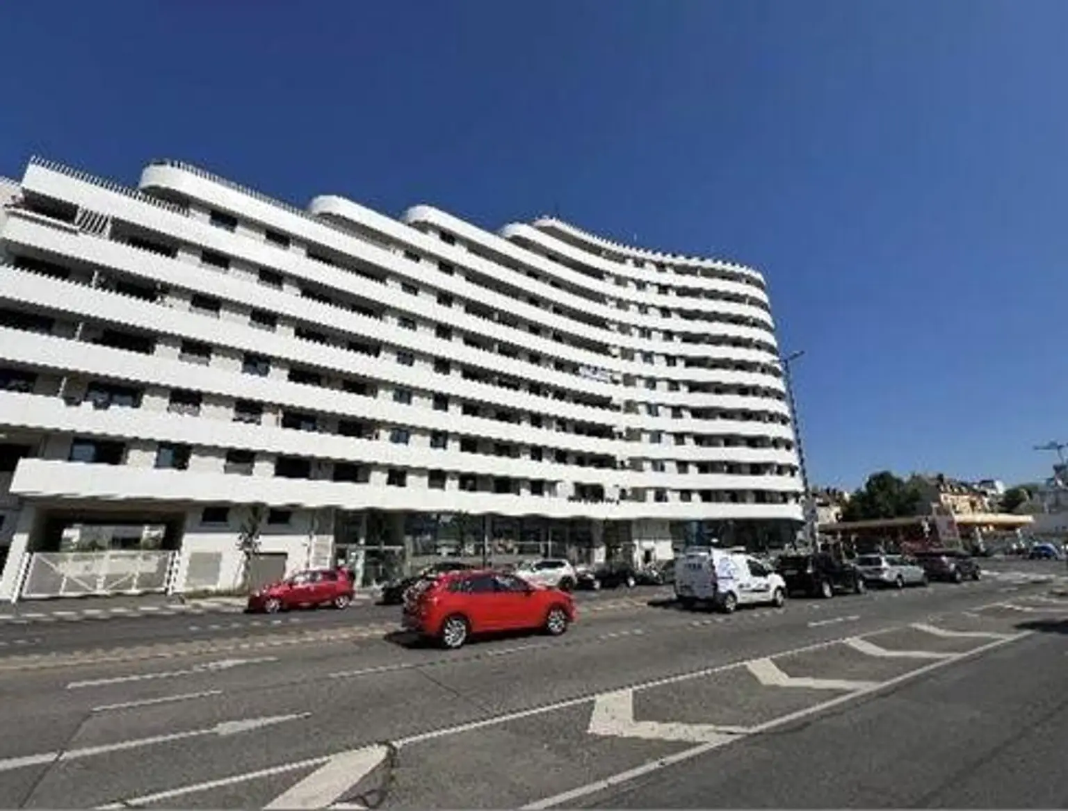 9.OG: Top-ausgestattete 3-Zimmer-Neubauwohnung mit 13,06m² Balkon/Loggia