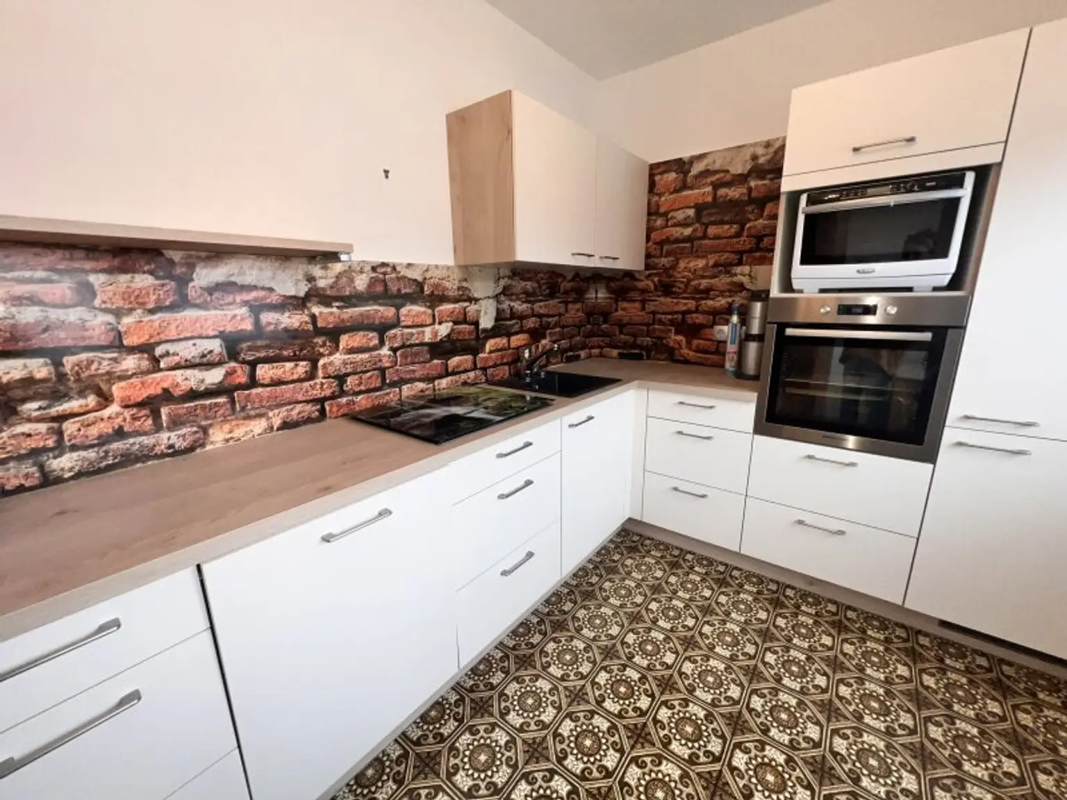 klimatisierte, barrierefreie ETW mit Lift in der Stadt