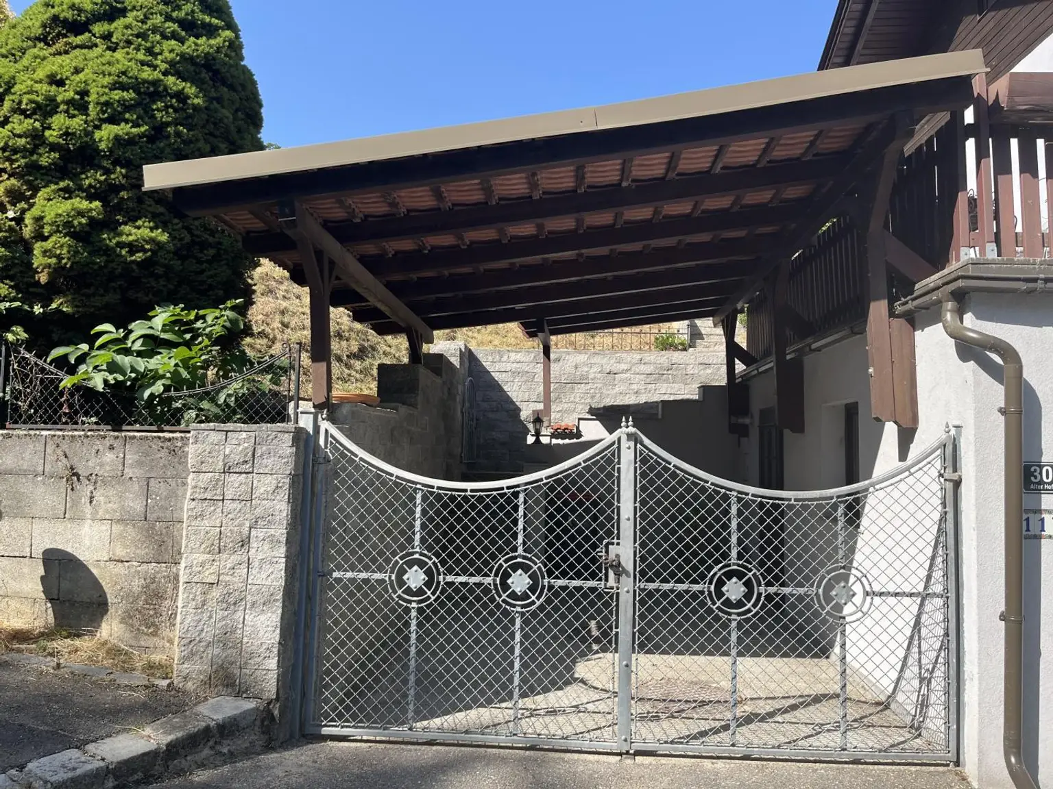 Carport