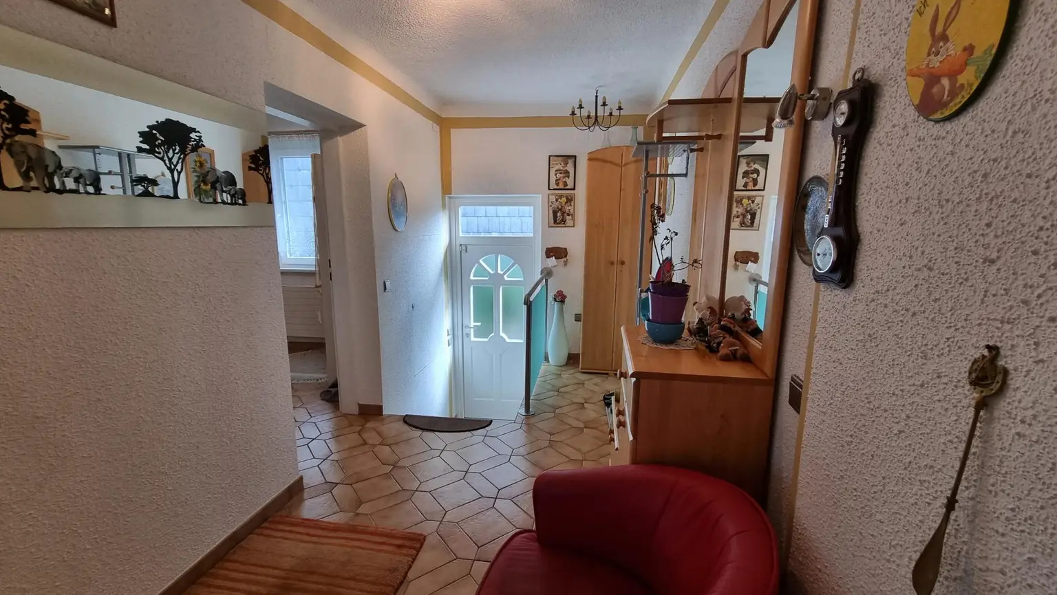 Gepflegtes Einfamilienhaus mit Pool und Garten in St. Georgen
