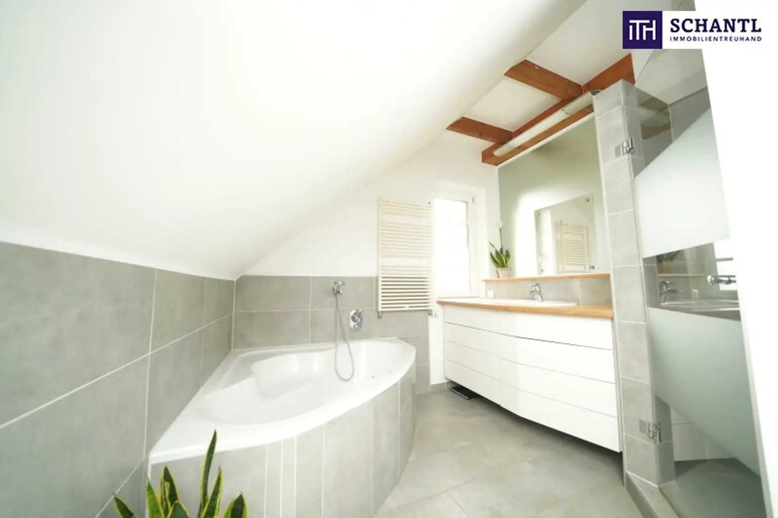 EINZIGARTIGER WOHLFÜHLFAKTOR! Exklusives Einfamilienhaus in Eggenberg mit Pool, XL-Terrasse & Traumgarten – Ihre private Oase in Graz!