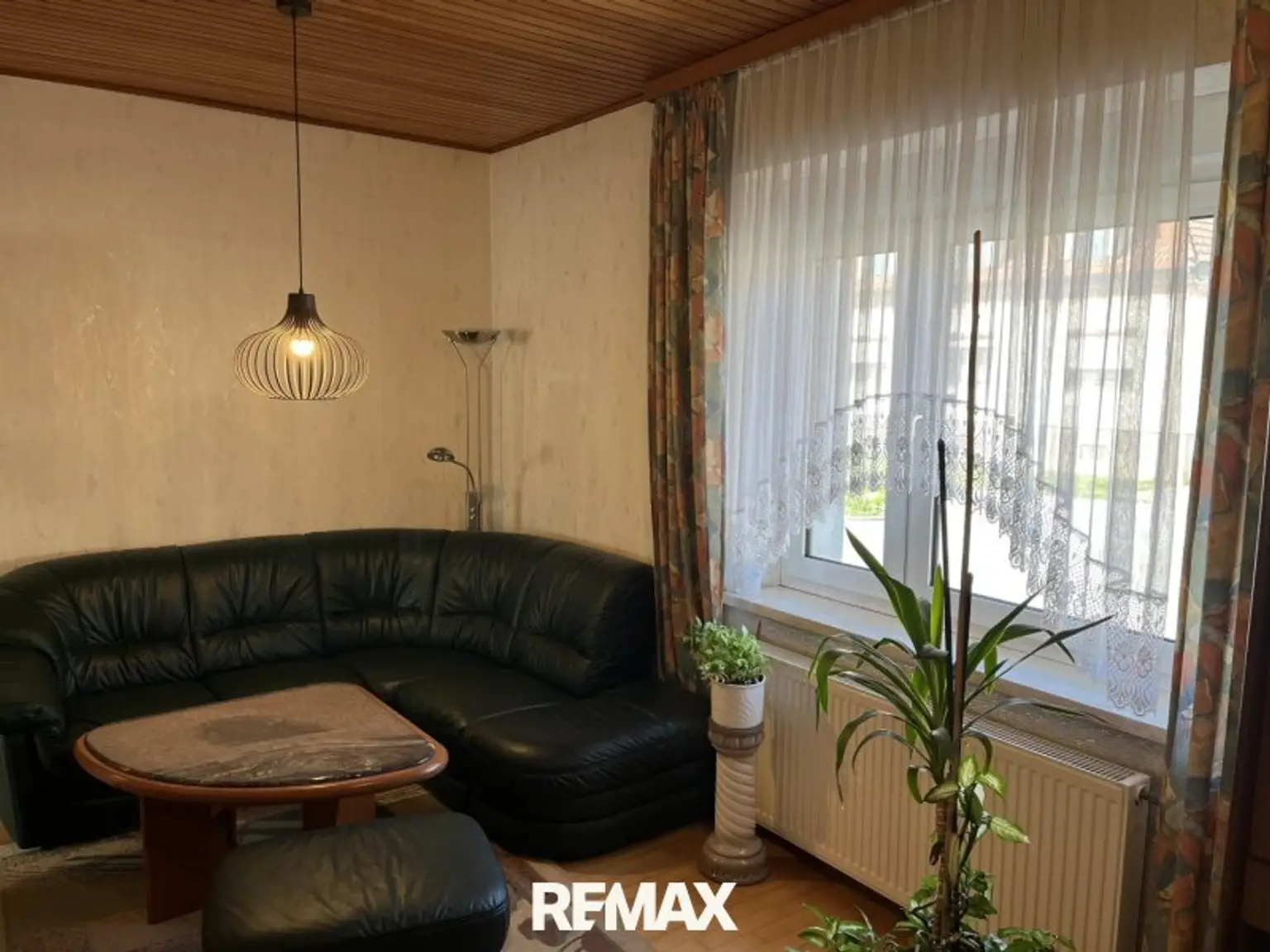 Wohnzimmer im OG ca. 18 m²