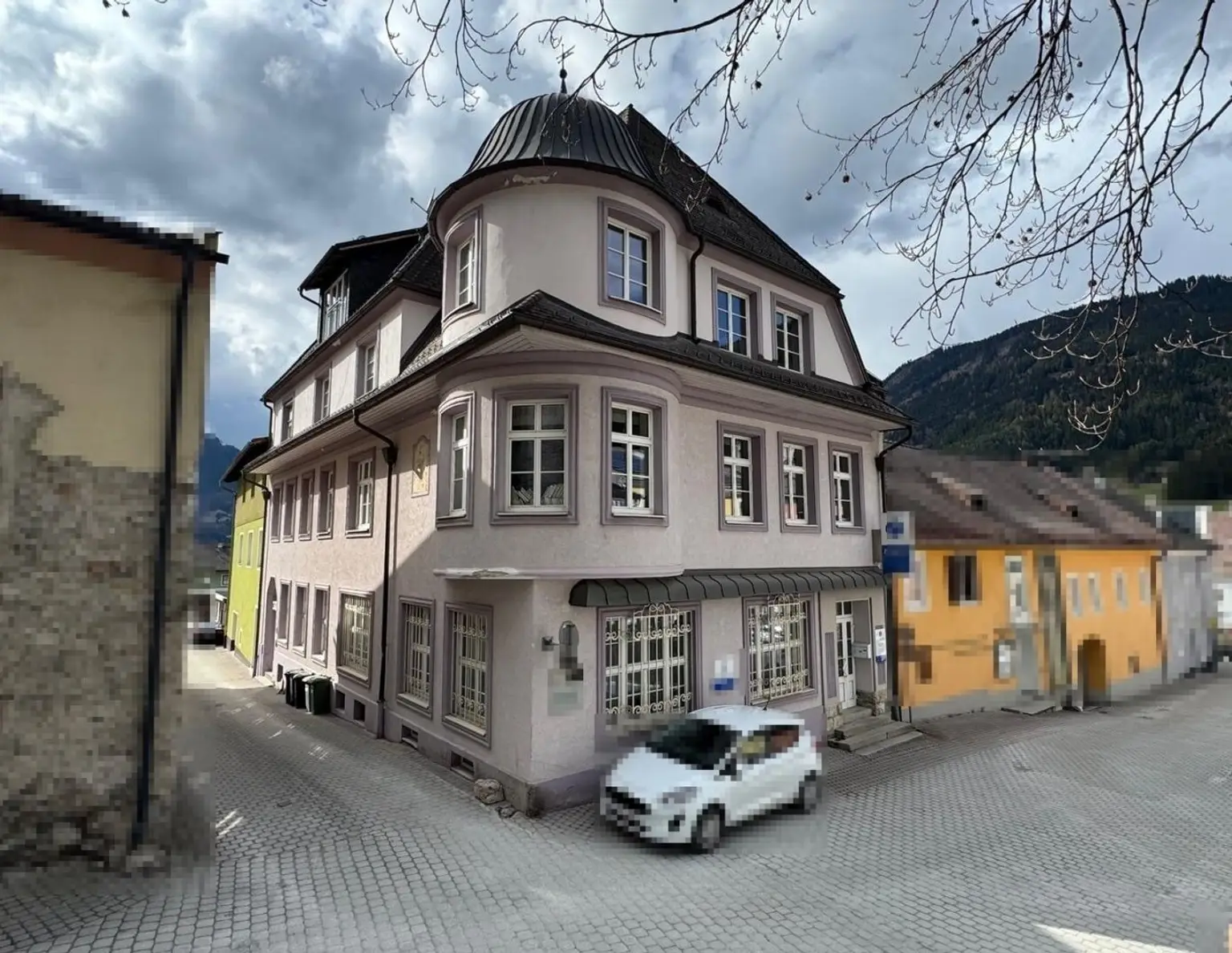 Zinshaus / Renditehaus "Büro-Wohn-Geschäftsgebäude mit großer, TOP ausgestatteten Maisonettenwohnung!