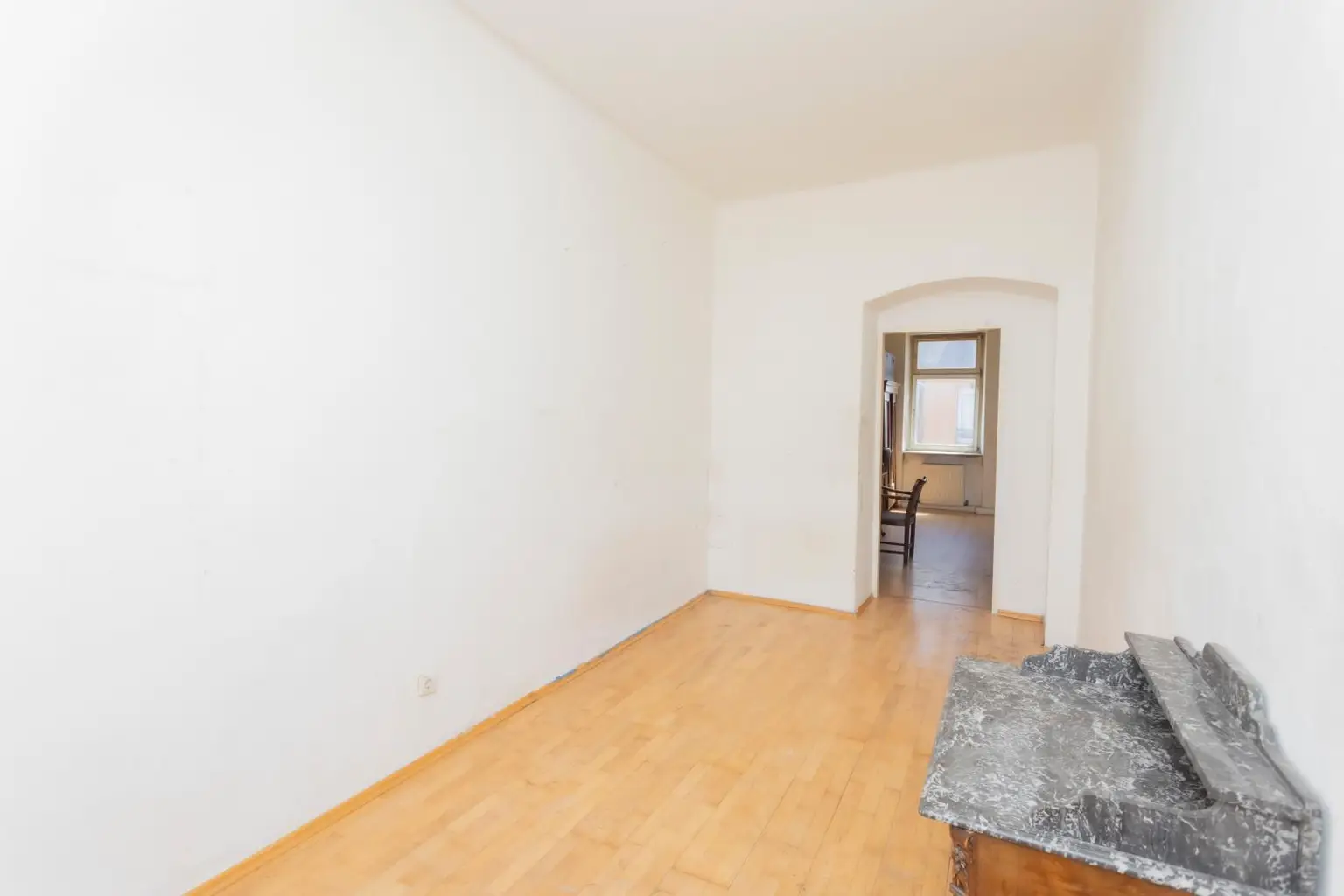 Investieren oder selbst gestalten – 3.Zimmer - 63 m² Altbaujuwel im 16. Bezirk