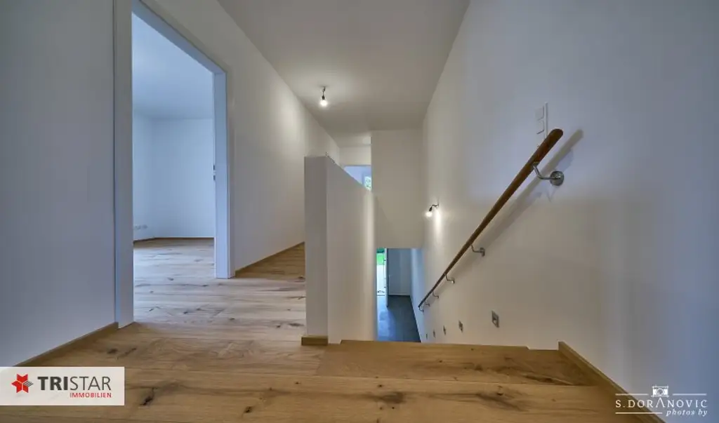 NEU ++ MASSIVES HAUS – LEICHTER KAUFPREIS ++ ca.152,50 m² WNFL / 5 ZIMMER ++ ZIEGELMASSIV / SCHLÜSSELFERTIG / ERSTBEZUG ++ GARTEN / TERRASSE / 2 BALKONE / TOP LAGE!