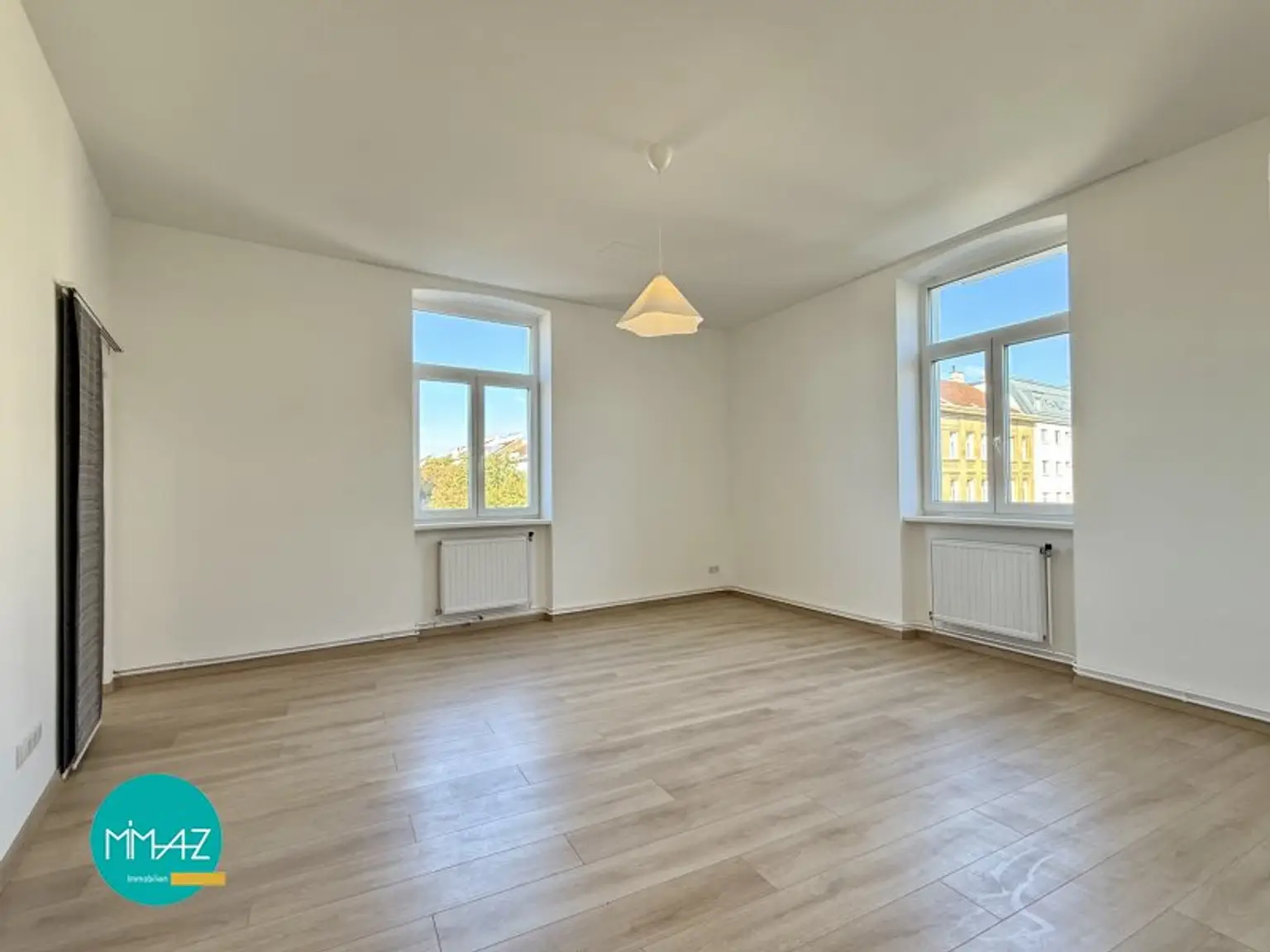 Frischer Start in Penzing! Neu saniert & vielseitig nutzbar: Büro- oder Praxisflächen auf der Hütteldorfer Straße! Sofort verfügbar!