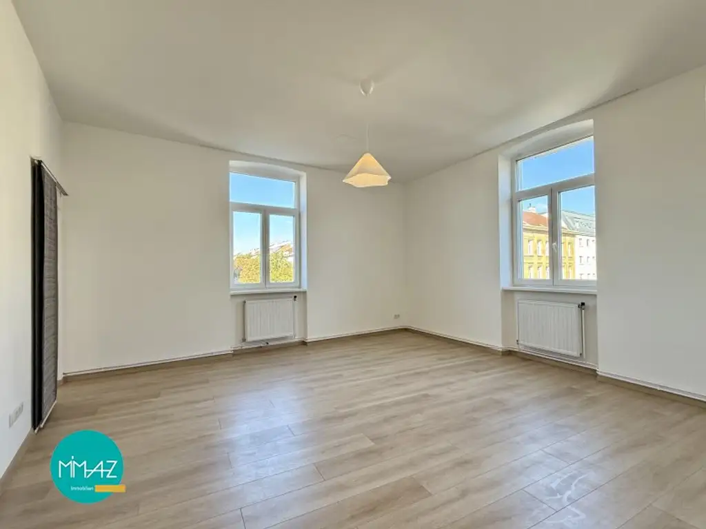Frischer Start in Penzing! Neu saniert & vielseitig nutzbar: Büro- oder Praxisflächen auf der Hütteldorfer Straße! Sofort verfügbar!