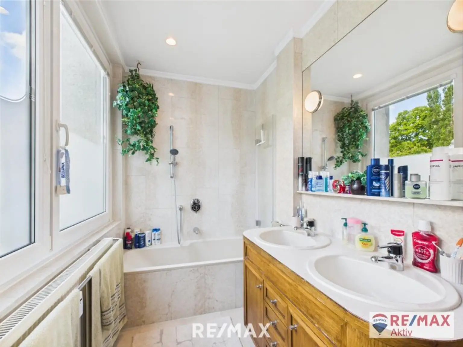 Badezimmer Erdgeschoss