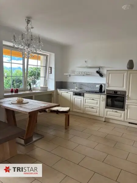 Traumhafte Gartenwohnung am Faaker See – Private Badekabine am See !!!!