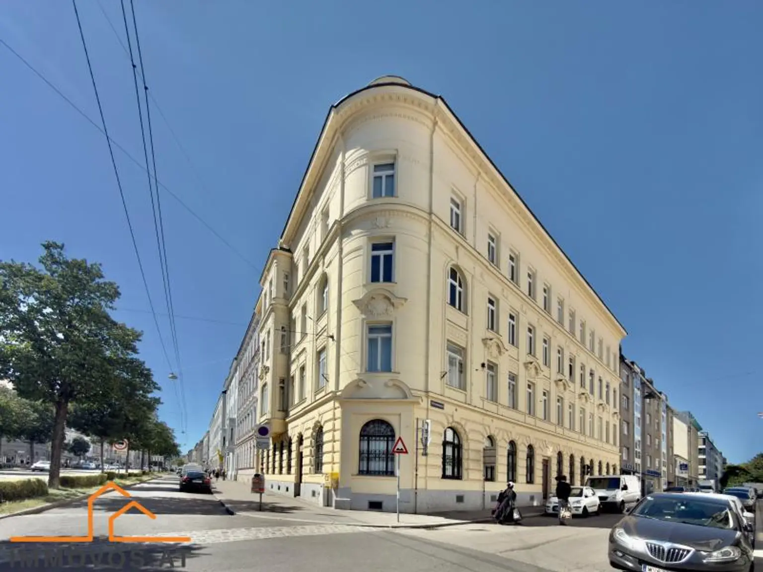 10 HausEck1.jpg
